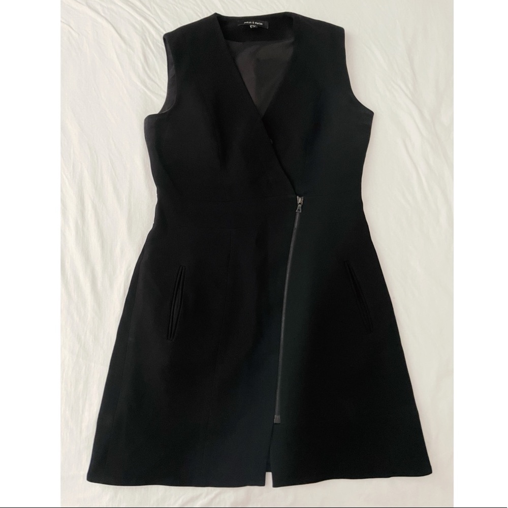 Judith & Charles Zip Front Dress With Pockets Black Size 8
